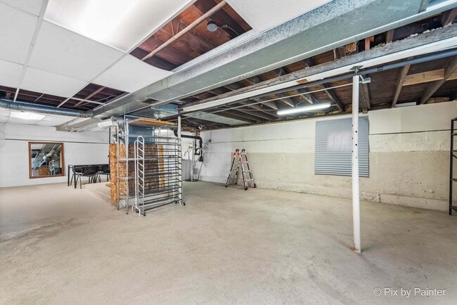 Building Photo - 2225 N 76th Ct
