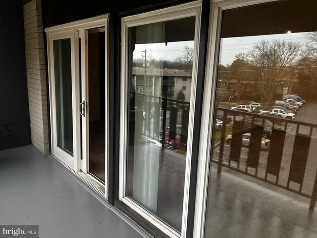 Building Photo - 3130 Brinkley Rd