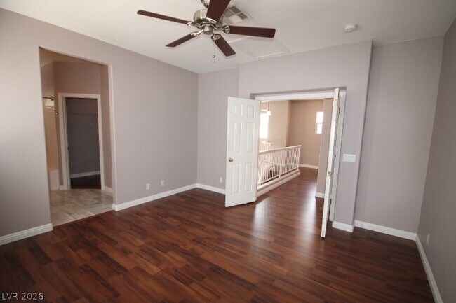 Building Photo - 947 Whispering Grove Ave