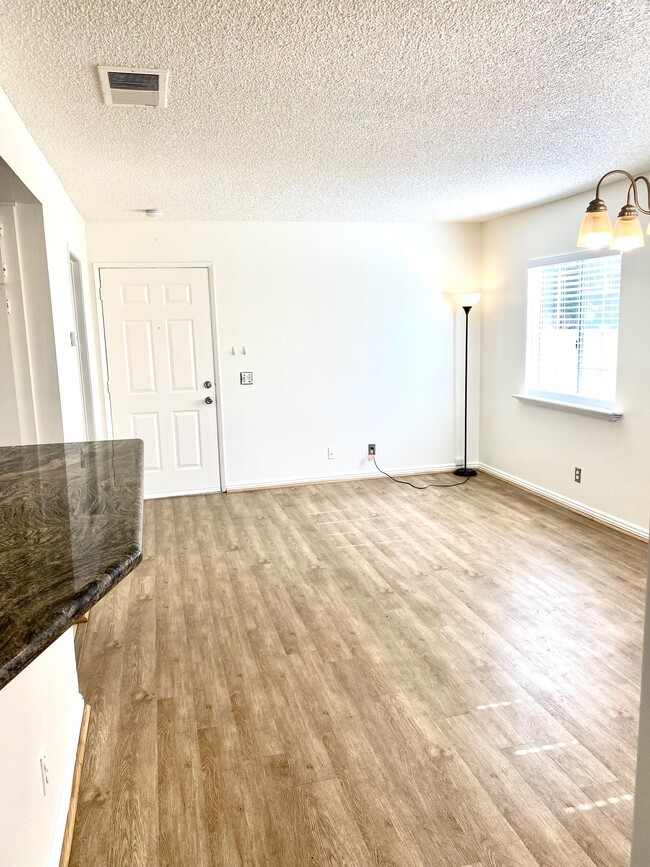 Building Photo - 8463 De Soto Ave