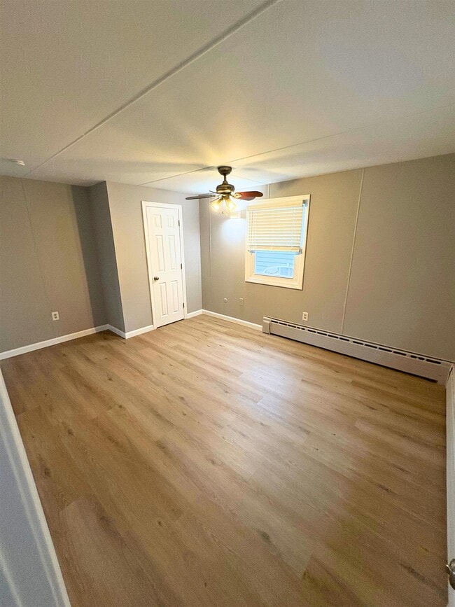 Building Photo - 11 Monadnock St