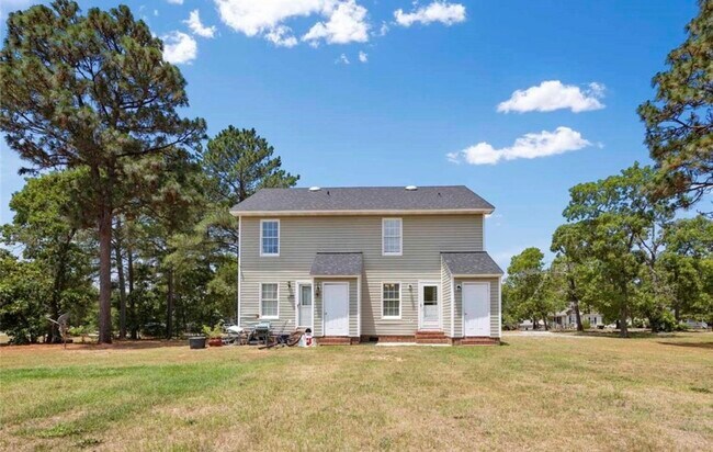 Building Photo - 48 Fox Run Ln