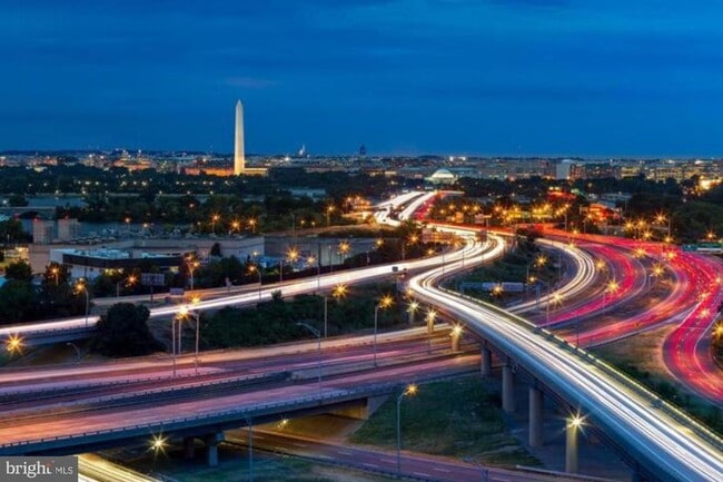 Building Photo - 4224 32nd St S