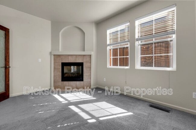Building Photo - 2447 Anqua Dr