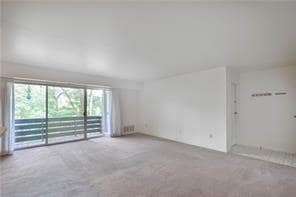 Building Photo - 6100 Sanlin Dr