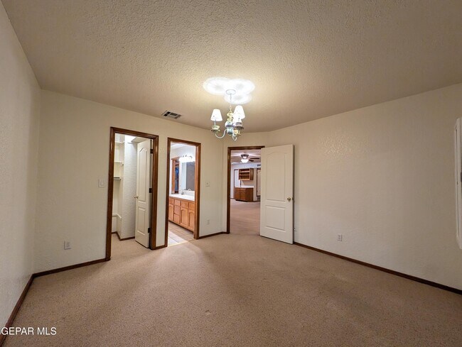 Building Photo - 11820 Pueblo Seguro Way
