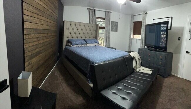 Building Photo - 54 Basin Elm