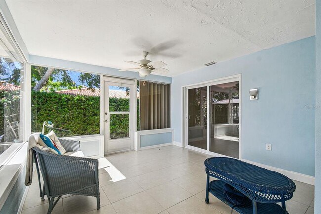 Building Photo - 5050 Porpoise Pl