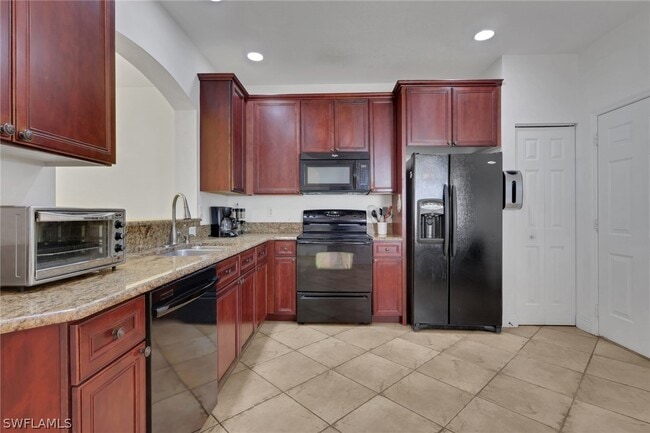 Building Photo - 3353 Antica St