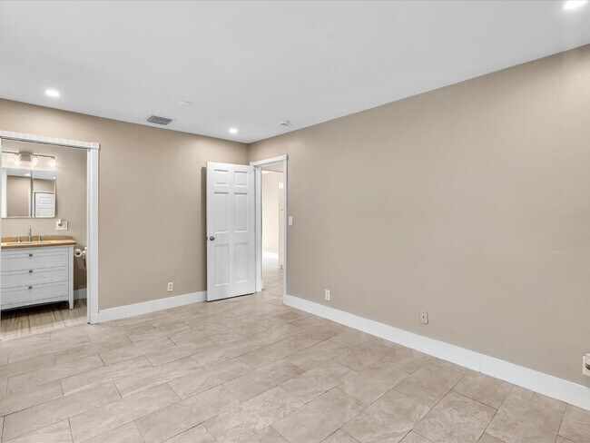 Building Photo - 5408 NE 3rd Ter.