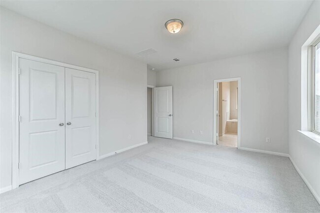 Building Photo - 704 Ocean Palms Dr