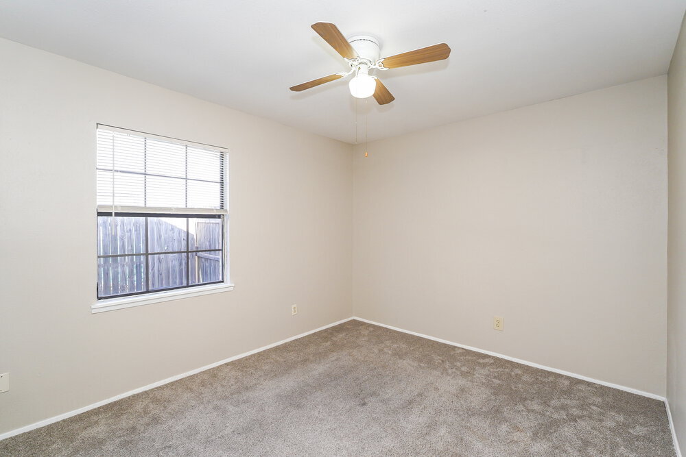 Building Photo - 3913 Horizon Pl