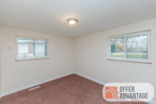 Building Photo - 18725 Neff Rd