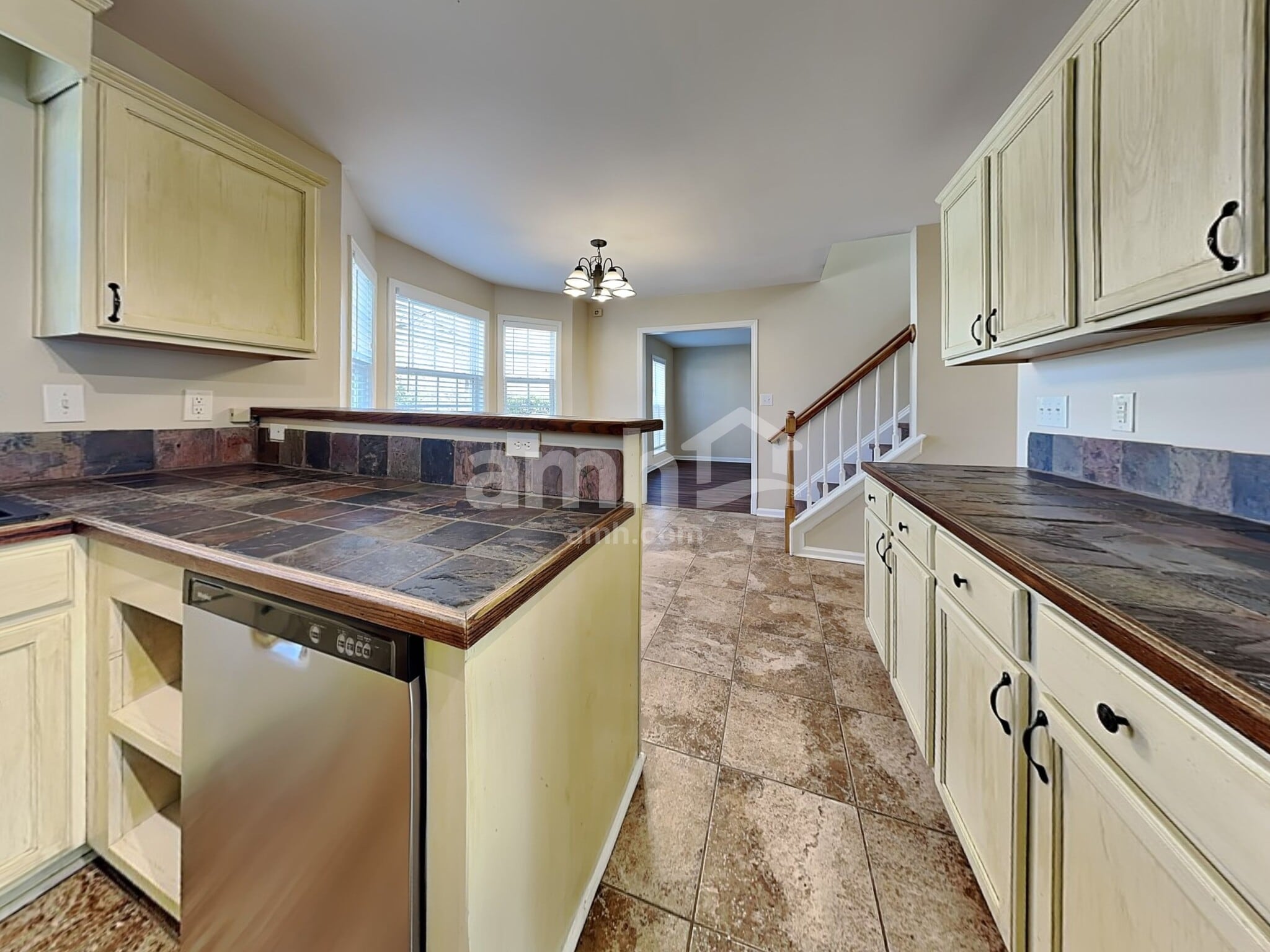 Building Photo - 6300 Willowdell Dr