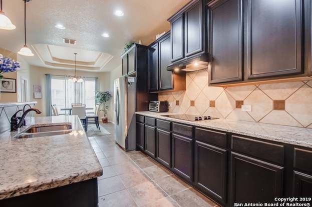 Building Photo - 1323 Kingbird Ct