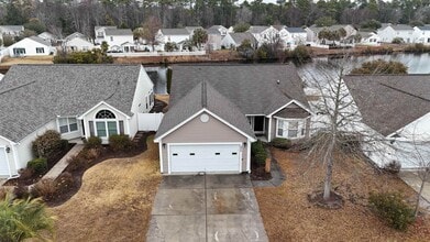 Building Photo - 698 Pepperbush Dr