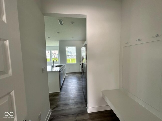 Building Photo - 7524 Fallsworth Dr