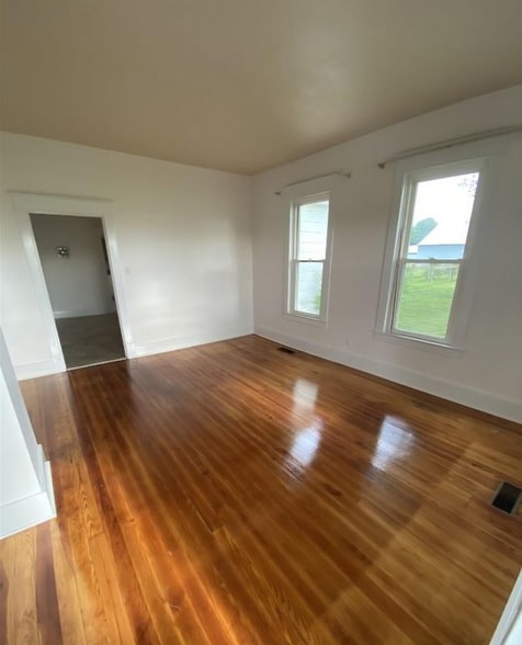 Building Photo - 1145 Payne Rd