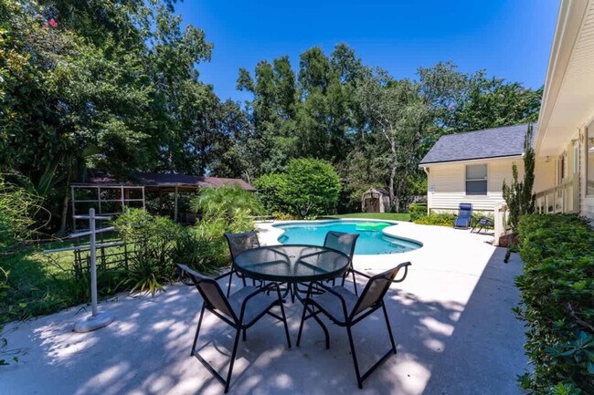 Building Photo - 15652 Coastal Ln