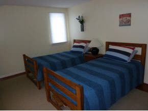 Building Photo - 42 Pleasant Dr