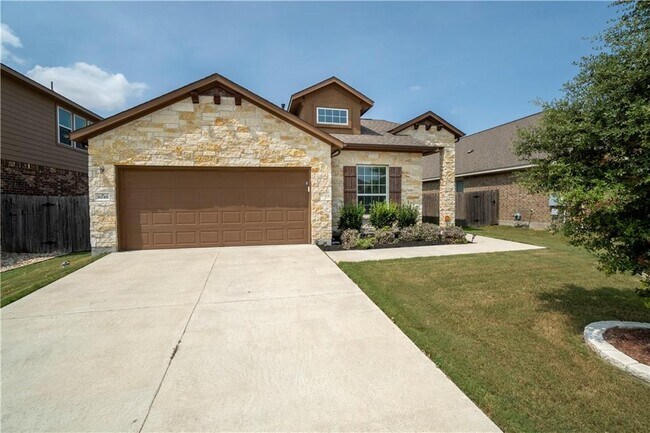 Building Photo - 8048 Bassano Dr