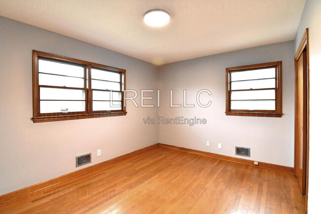 Building Photo - 3508 Janell Rd