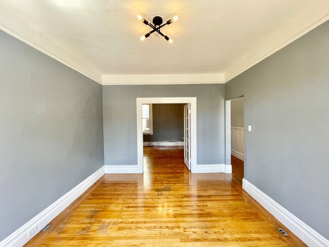 Building Photo - 540-542-542 Vallejo St.