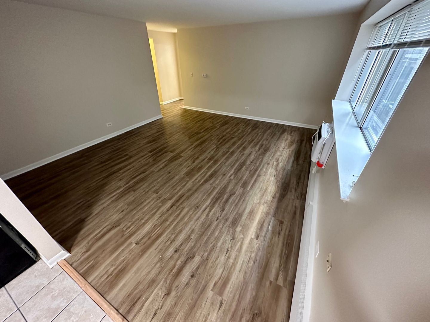 Building Photo - 7300 N Ridge Blvd