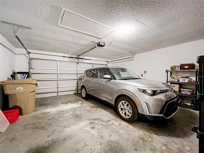 Building Photo - 26338 Glen Eagle Dr