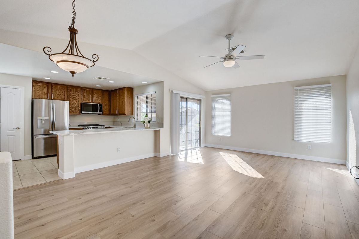 Building Photo - 7320 Camrose Ridge Pl