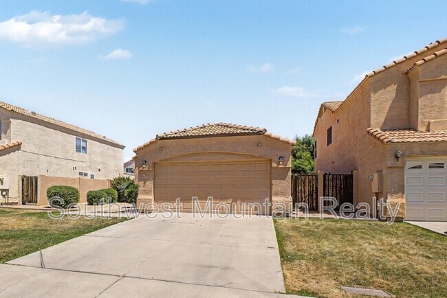 Building Photo - 649 S Banning