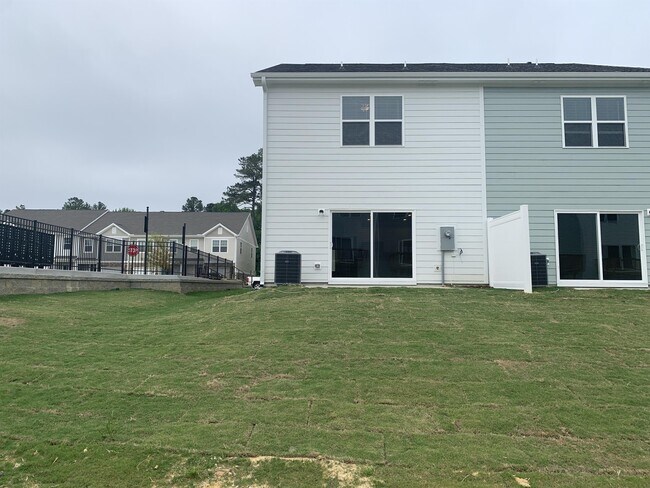 Building Photo - 6927 Eddy Point Ln