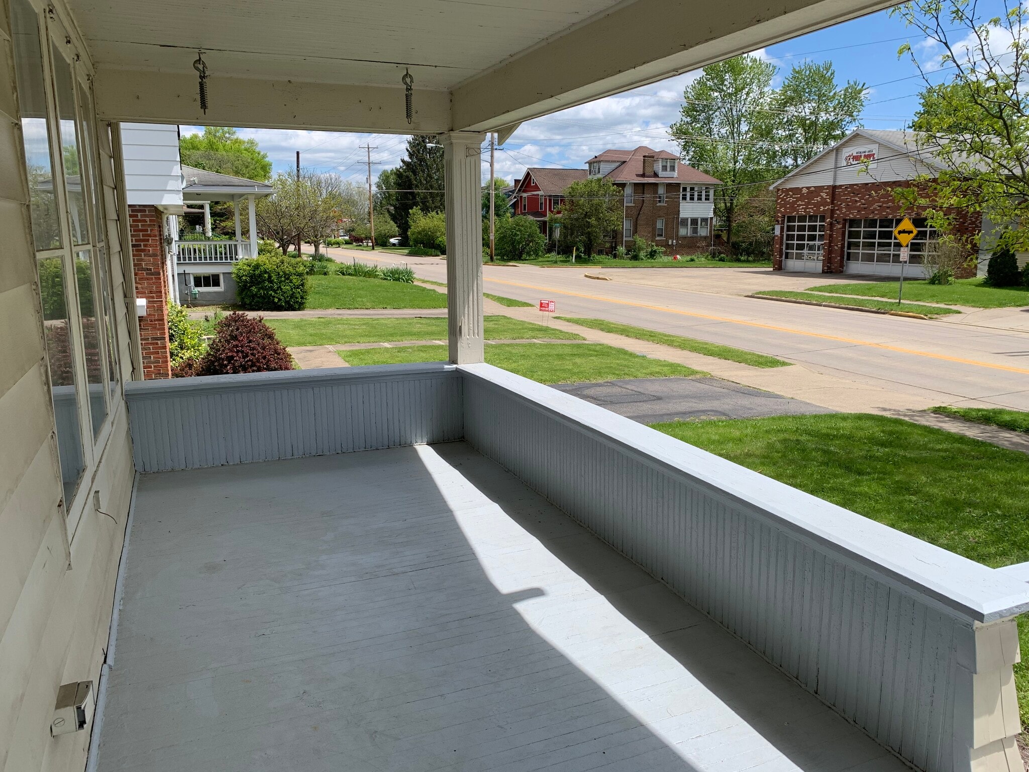 Building Photo - 296 E State St