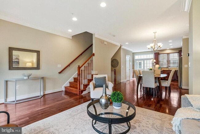 Building Photo - 4531 Westhall Dr