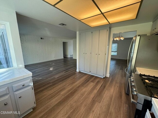 Building Photo - 2261 Birchfield St