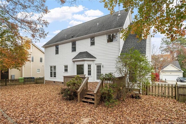 Building Photo - 2021 Shadow Creek Dr