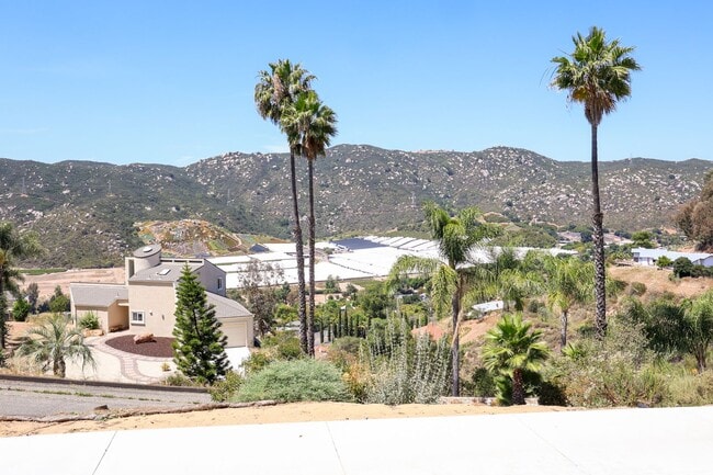 Building Photo - 4 Bedroom VIEW Home in Escondido built in 2023