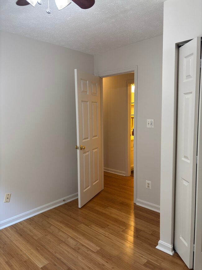 Building Photo - 526 Harbour Ct
