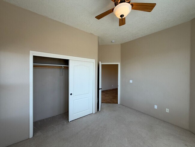 Building Photo - 4 Bedroom Single Story Custom Home Available In Rio Rancho Near Unser Blvd SE & Westside Blvd SE!