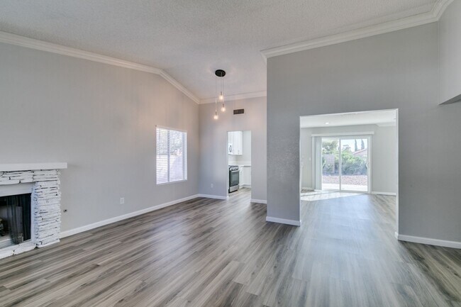 Building Photo - 8392 Gresham Dr