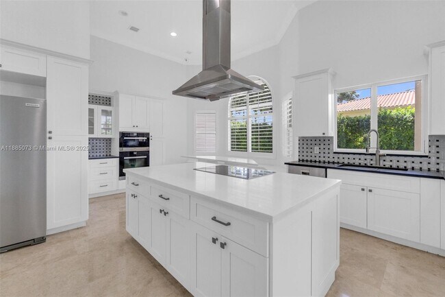 Building Photo - 17910 SW 80th Ave