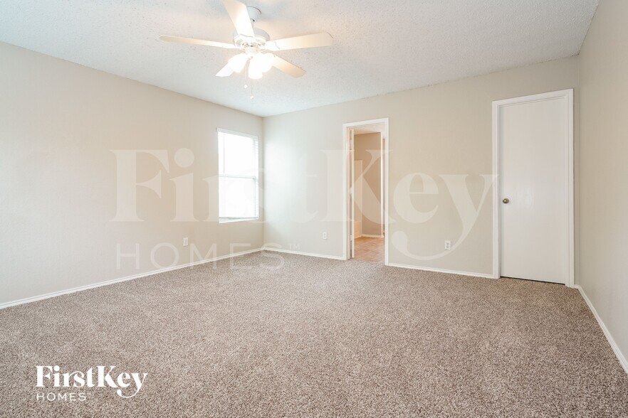 Building Photo - 3356 Mojave Dr