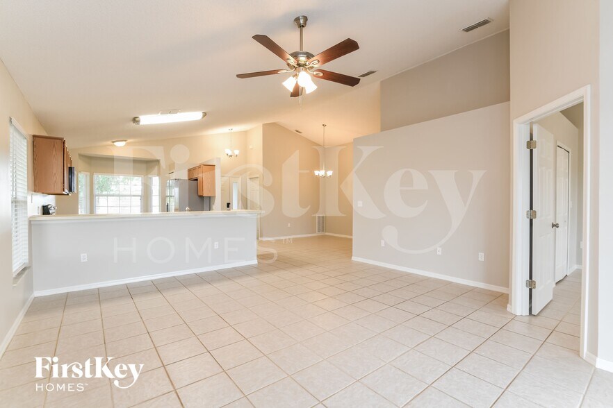 Building Photo - 148 Heavenwood Ct