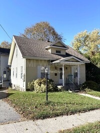 Building Photo - 26 Dallas St