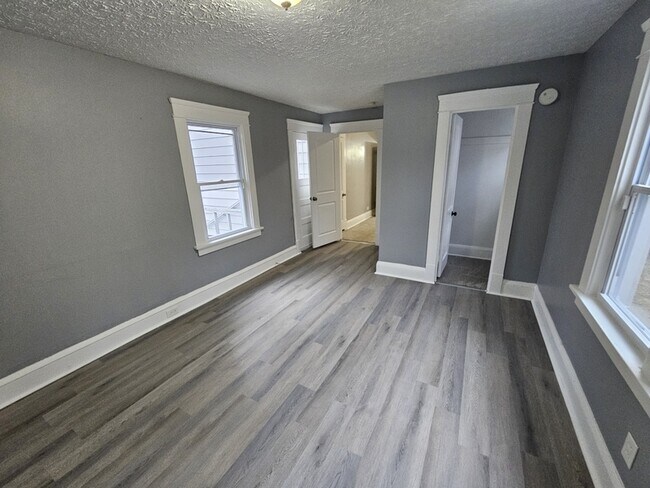 Building Photo - 12717 Parkhill Ave