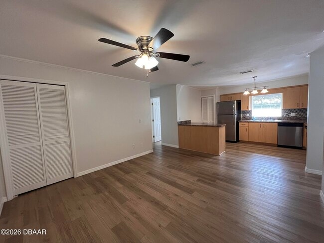 Building Photo - 4518 Alder Dr