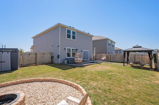 Building Photo - 232 Waterbuck Lp