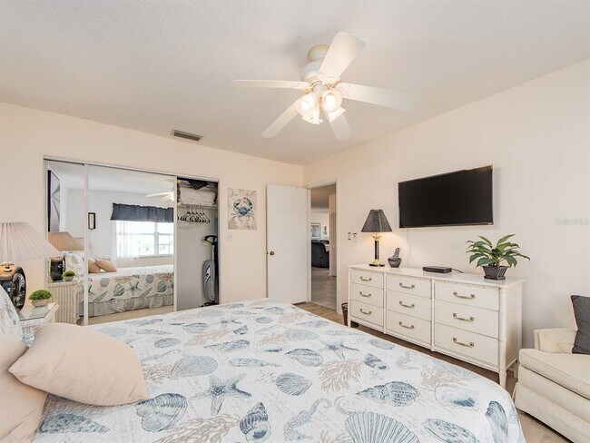 Building Photo - 2900 Gulf Blvd