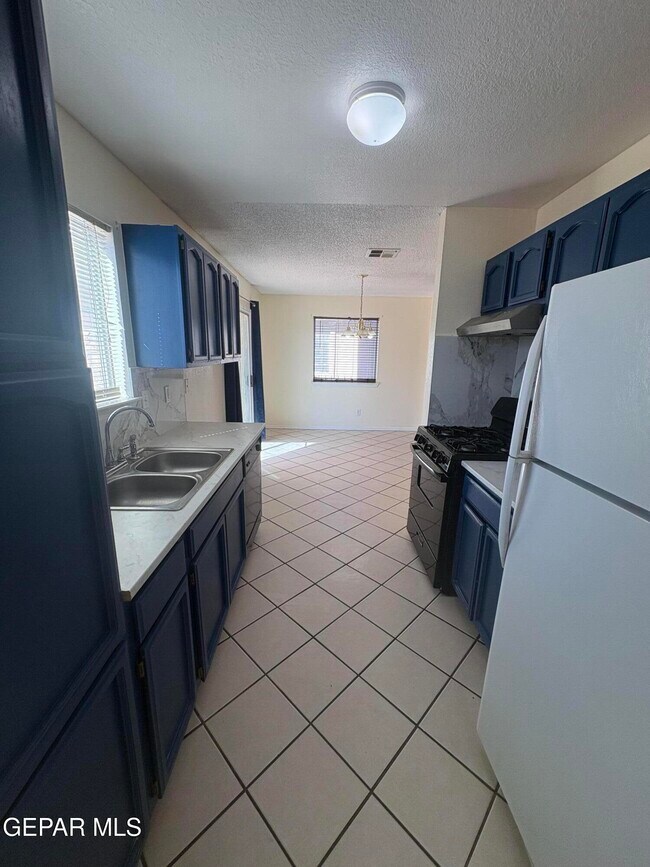 Building Photo - 2333 Hannah Leigh St