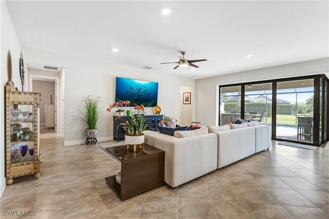 Building Photo - 7611 Winding Cypress Dr